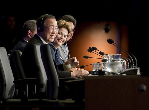 Ban Ki-moon de fone Hoffmann na Rio+20