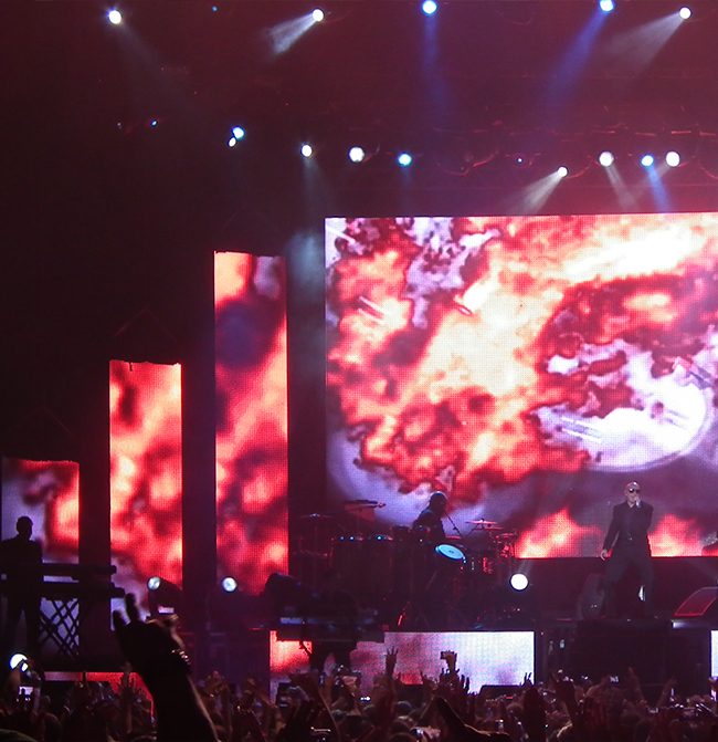 Show Pitbull — painel de LED